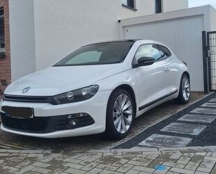 VW Volkswagen Scirocco 2.0 TSI DSG Sport Gebrauchtwagen