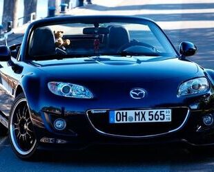 Mazda Mazda MX-5 Roadster Coupe Center-Line 1.8 MZR Cent Gebrauchtwagen