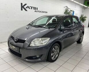 Toyota Toyota Auris 2.0 D-4D Sol Klimaautomatik HU 01.202 Gebrauchtwagen