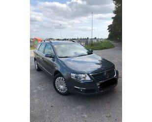 VW Volkswagen Passat 1.6 TDI Highline BlueMotion Tech Gebrauchtwagen