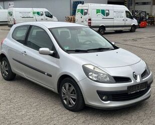 Renault Renault Clio 1.6 16V 65kW - Klima - TÜV+ÖL NEU ! Gebrauchtwagen