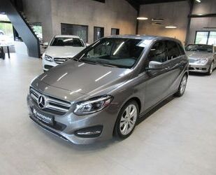 Mercedes-Benz Mercedes-Benz B 200 Urban AHK LED Navi Kamera Stan Gebrauchtwagen