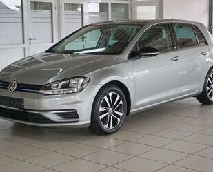 VW Volkswagen Golf VII Lim. IQ.DRIVE BlueMotion*Sitzh Gebrauchtwagen