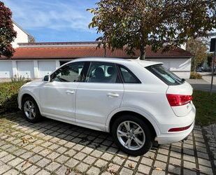 Audi Audi Q3 1.4 TFSI cylinder on d. S tronic sport Gebrauchtwagen