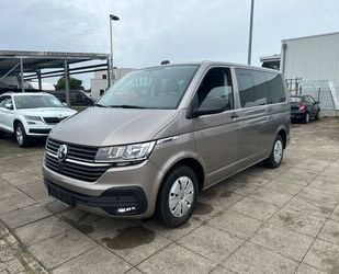 VW Volkswagen T6.1 Multivan Kurz DSG Family Gebrauchtwagen