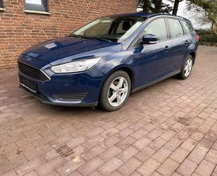 Ford Ford Focus 1,0 EcoBoost 74kW Ambiente Turnier Amb. Gebrauchtwagen