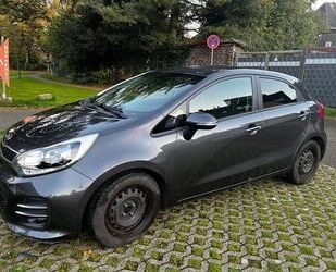 Kia Kia Rio 1.2 UEFA EURO 2016 UEFA EURO 2016 Gebrauchtwagen