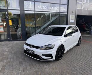 VW Volkswagen Golf VII Lim. R 4Motion Navi*LED*Shzg Gebrauchtwagen