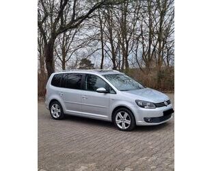 VW Volkswagen Touran 1.6 TDI Bluemotion 7-Sitzer, Pan Gebrauchtwagen