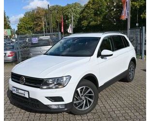 VW Volkswagen Tiguan 1.4 TSI Sound Navi Autom. PDC Si Gebrauchtwagen