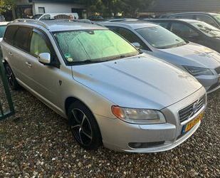 Volvo Volvo V70 2.4 D5 Momentum Gebrauchtwagen