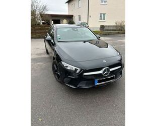 Mercedes-Benz Mercedes-Benz A200-AUTOMATIK//HU-DEZ-26//SCHECKHEF Gebrauchtwagen