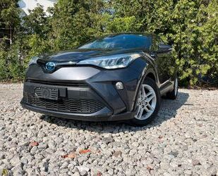 Toyota Toyota C-HR Hybrid Flow Gebrauchtwagen