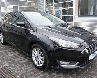 Ford Ford Focus Titanium *Navi*Shz*Keyless*8-fach* Gebrauchtwagen