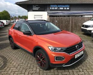 VW Volkswagen T-Roc Style*NAVI*SHZ*AHK* Gebrauchtwagen