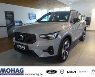 Volvo Volvo XC40 Core 2WD EU6d Plus Dark B3 DCT Navi dig Gebrauchtwagen