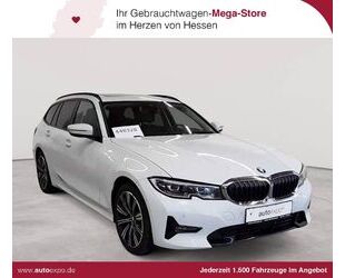 BMW BMW 330d Touring xDrive Aut. Sport Line AHK Gebrauchtwagen