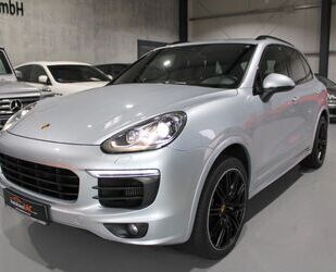 Porsche Porsche Cayenne Platinum/PANO/AHK/NAVI/LED/BI-XEN/ Gebrauchtwagen