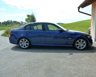 BMW BMW 320d - Sommerfahrzeug ! M Paket ! Top Zustand Gebrauchtwagen