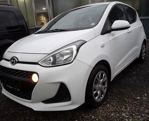 Hyundai Hyundai i10 Trend 1.0,Klima,Shz,Lhz,PDC,1Hd,Kupplu Gebrauchtwagen