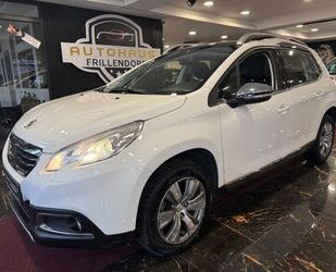 Peugeot Peugeot 2008 Allure PANORAMA/LEDER/NAVI/66TKM!! Gebrauchtwagen