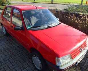 Peugeot Peugeot 205 Look Gebrauchtwagen