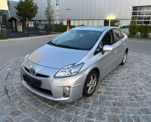 Toyota Toyota Prius Life Gebrauchtwagen