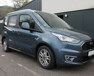 Ford Ford Tourneo Connect 1.5 EcoBlu Titanium Panoramad Gebrauchtwagen