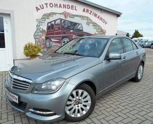 Mercedes-Benz Mercedes-Benz C 180 CGI BlueEfficiency NAVI/LEDER/ Gebrauchtwagen