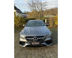 Mercedes-Benz Mercedes-Benz E 63 S AMG 4MATIC CARBON|KEYL|PANO|H Gebrauchtwagen