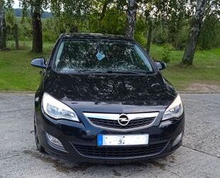 Opel Opel Astra J 1.6, Zahnriemen/Service 02/24, HU 03 Gebrauchtwagen