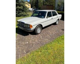 Mercedes-Benz Mercedes-Benz 200 Gebrauchtwagen