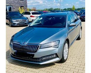 Skoda Skoda Superb 1.4 TSI iV DSG STYLE COMBI + Winterr Gebrauchtwagen