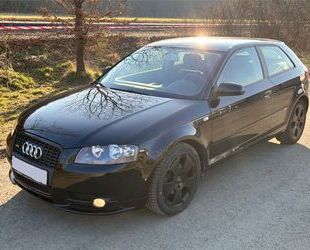 Audi Audi A3 8P 1.6 S line Sportpaket plus S line Sport Gebrauchtwagen