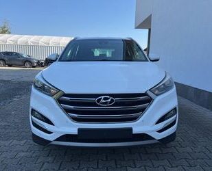 Hyundai Hyundai Tucson 2.0 CRDi DPF Style blue 2WD blue St Gebrauchtwagen