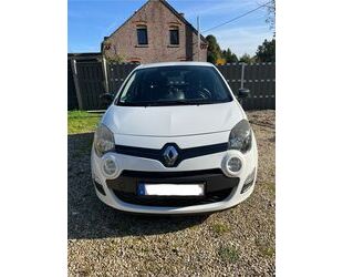 Renault Renault Twingo Expression 1.2 LEV 16V 75 eco2 Expr Gebrauchtwagen