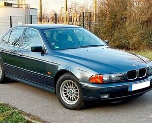 BMW BMW 520i Original-Zustand*Garagenwagen*wenig km Gebrauchtwagen