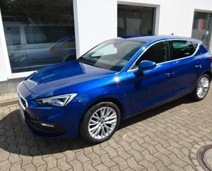 Seat Seat Leon 1.4 TSI DSG Xcellence e-HYBRID +KAMERA+L Gebrauchtwagen