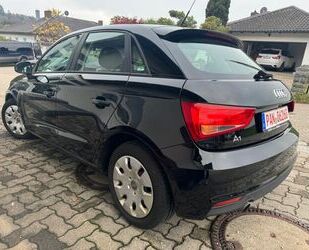 Audi Audi A1 Sportback basis *SPORTBACK*2 Hand *TÜV NEU Gebrauchtwagen