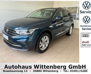 VW Volkswagen Tiguan 2,0 l TDI/DSG*4M*Life*NAVI*MATRI Gebrauchtwagen