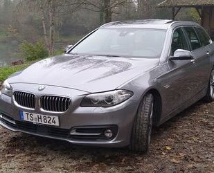 BMW BMW 525d Touring, Panorama, AHK, Leder, HUD, 19