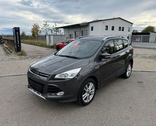 Ford Ford Kuga 2,0 TDCi 4x4 Titanium|Automatik|Navi|Xen Gebrauchtwagen