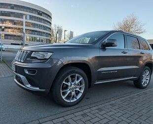 Jeep Jeep Grand Cherokee Summit 3.0 V6 M.-Jet 184kW Au. Gebrauchtwagen