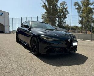 Alfa Romeo Alfa Romeo Giulia 2.9 V6 Bi-Turbo 375 kW AT8 Quadr Gebrauchtwagen