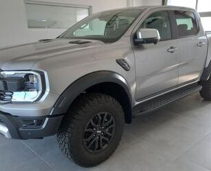 Ford Ford Raptor 3.0 4WD Doppelkabine Matrix AHK Navi Gebrauchtwagen