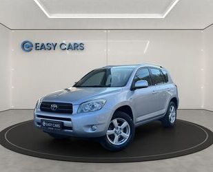 Toyota Toyota RAV 4+KLIMAAUTOMATIK+AHK+8 FACH+PDC+4x4 Gebrauchtwagen