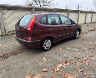 Nissan Nissan Almera Tino Acenta plus Gebrauchtwagen