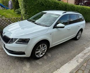 Skoda Skoda Octavia 2.0 TDI DSG CLEVER Tempomat AHK Gebrauchtwagen