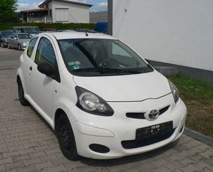 Toyota Toyota Aygo AYGO Basis Gebrauchtwagen