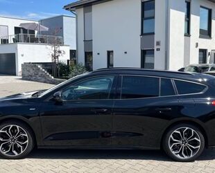 Ford Ford Focus 1,5 EcoBoost 110kW ST-Line Turnier Aut. Gebrauchtwagen